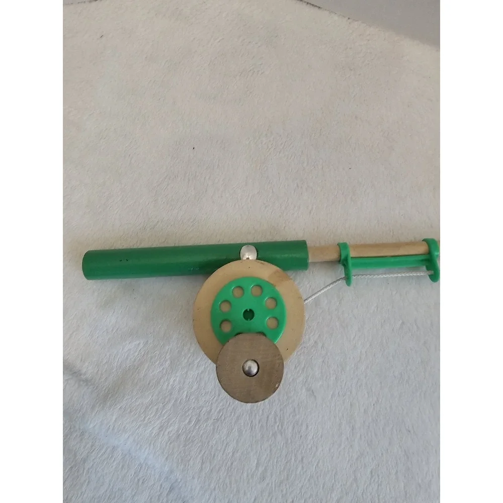 Fishing rod Toy Toddler Melissa‎ & Doug Blue, Wood, Magnetic Sinker, reel, Line.